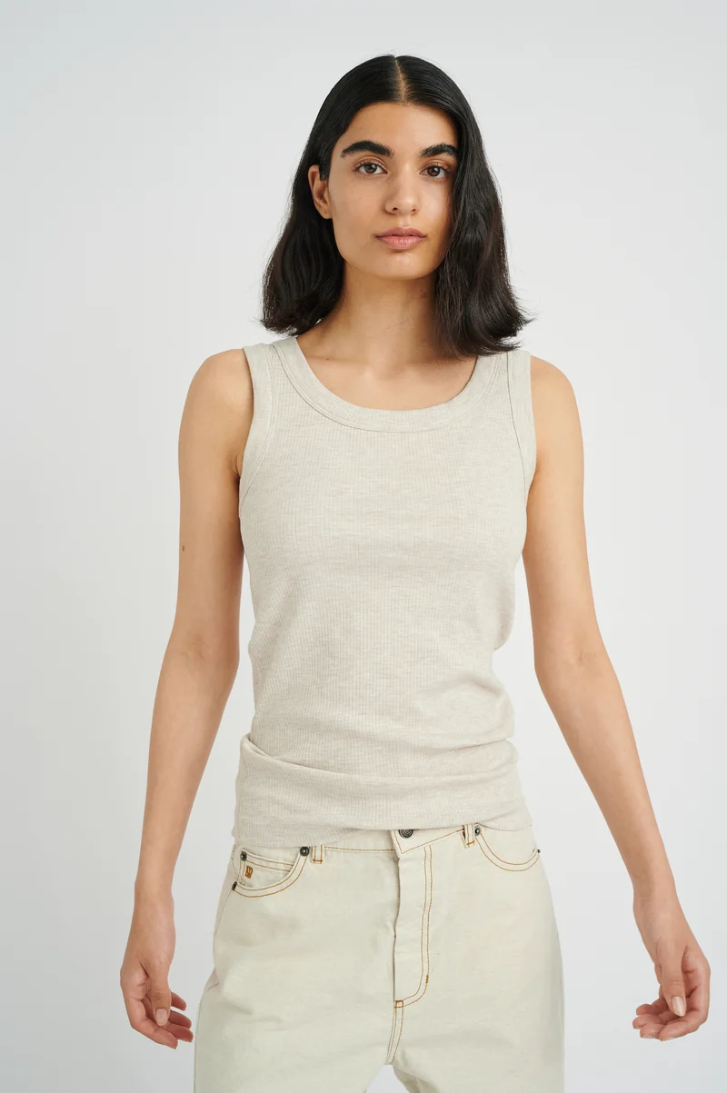 Camisole côtelée avec col rond Dagna