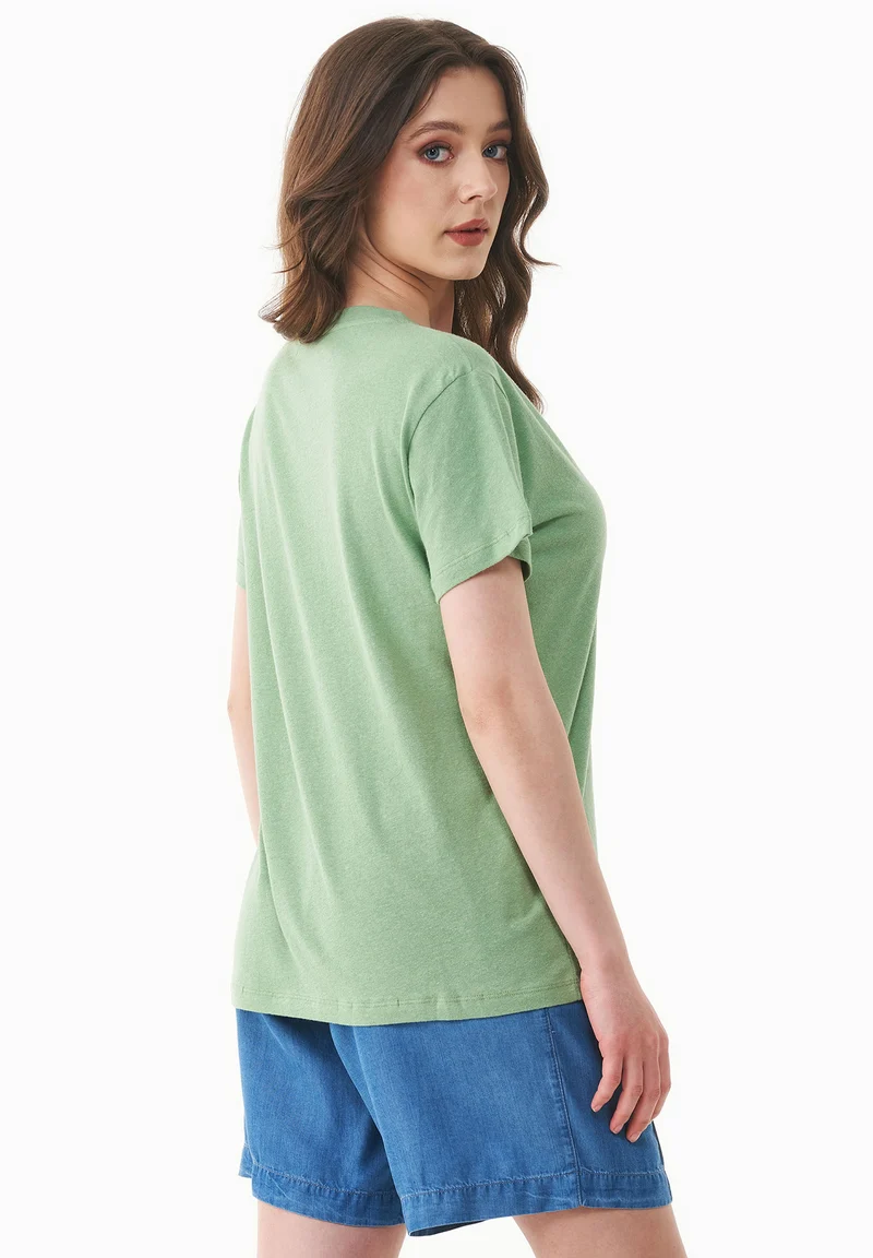 T-Shirt aus Bio-Baumwolle und Leinen