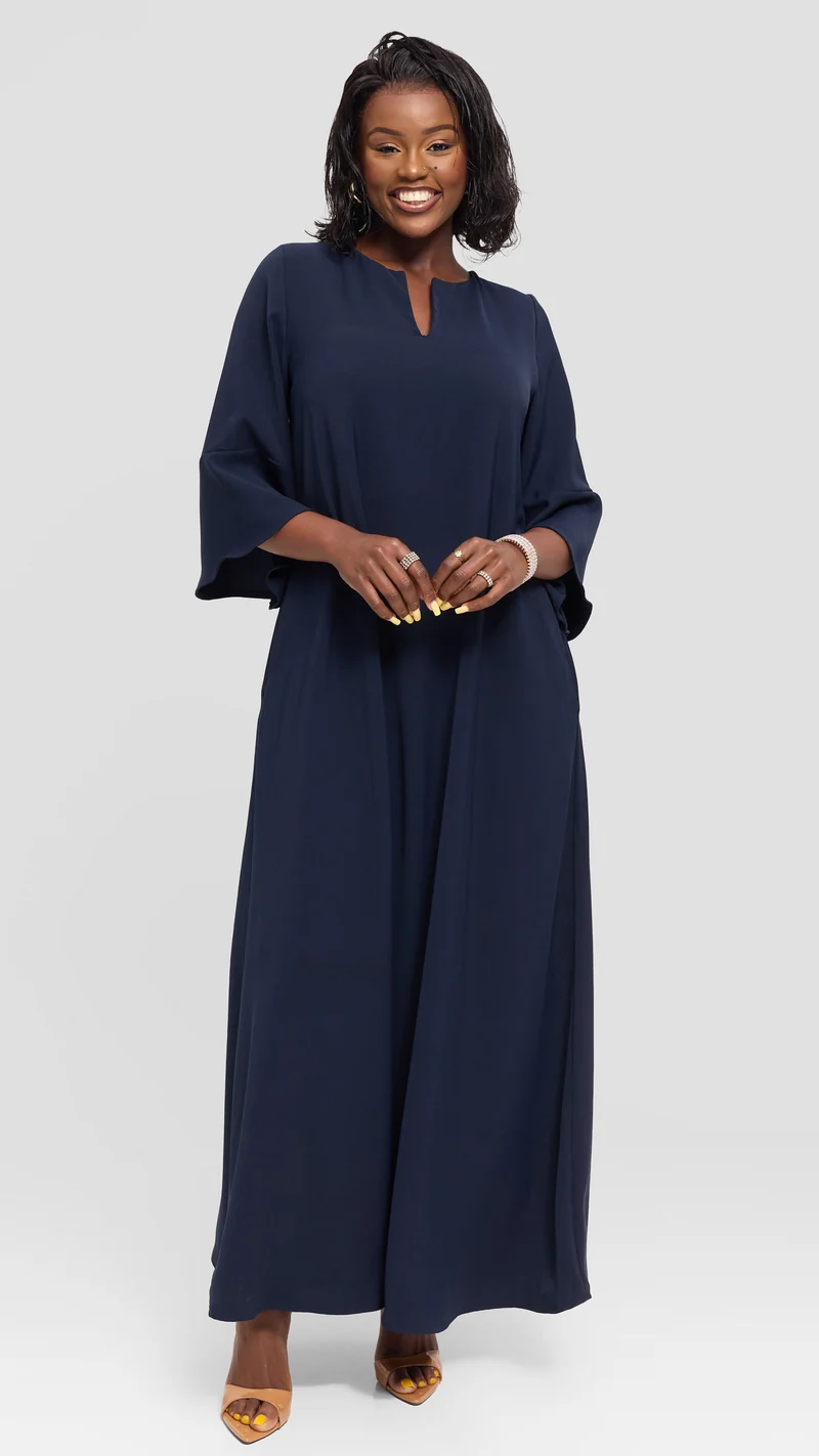 Vivo Zola 3/4 Sleeve Maxi Dress in Crepe - Navy