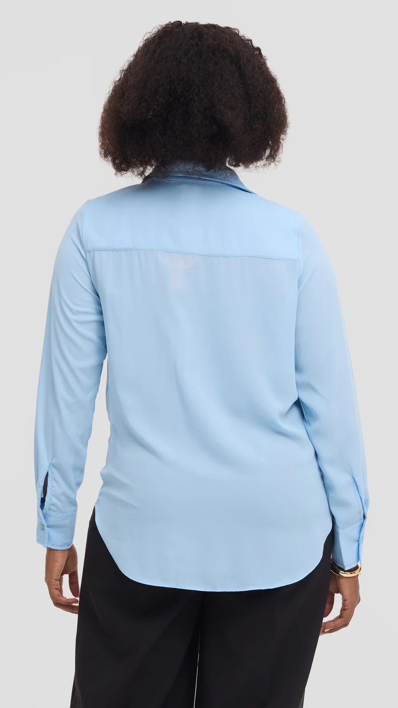 Vivo Button Up Shirt in Chiffon - Light Blue