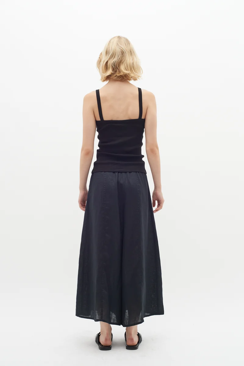 Camisole côtelée avec col V Dagna