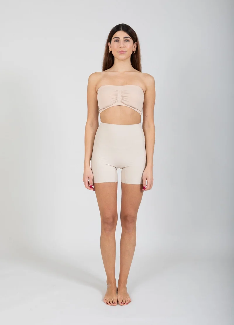 Culotte short galbant à taille haute