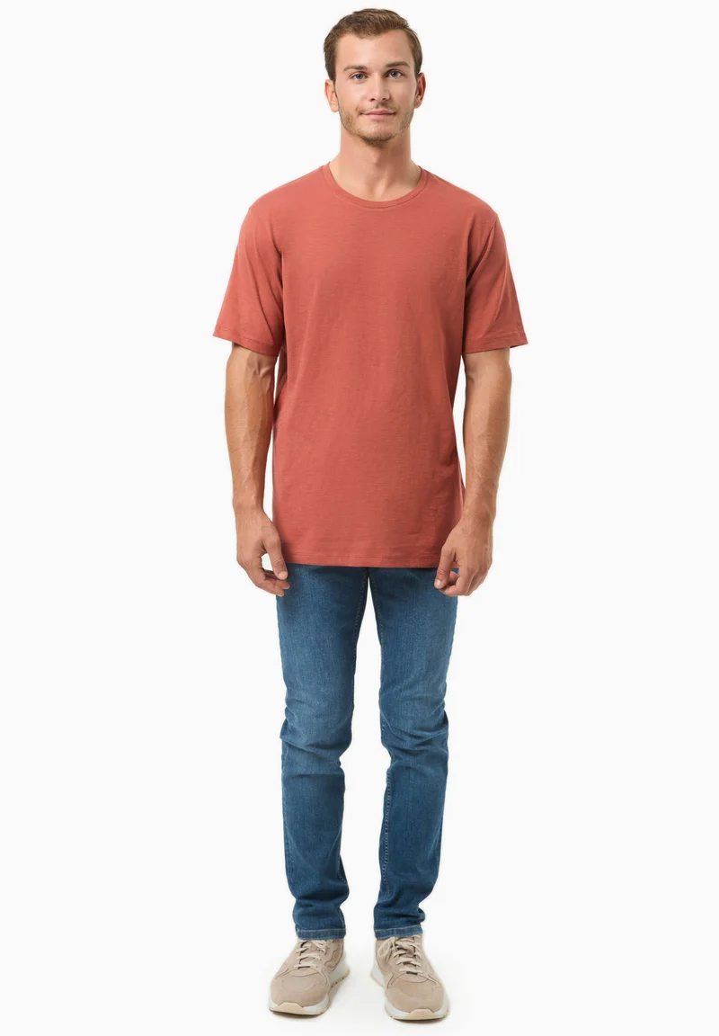 Basic T-Shirt aus Bio-Baumwolle