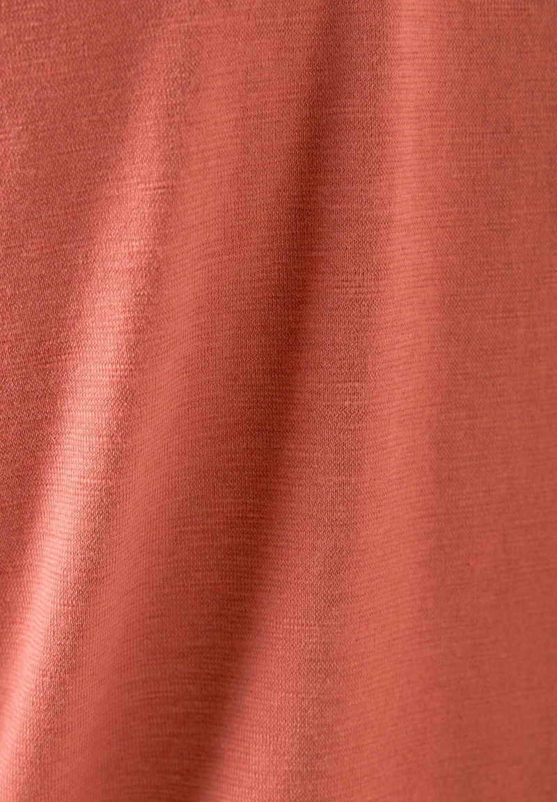 Basic T-Shirt aus Bio-Baumwolle