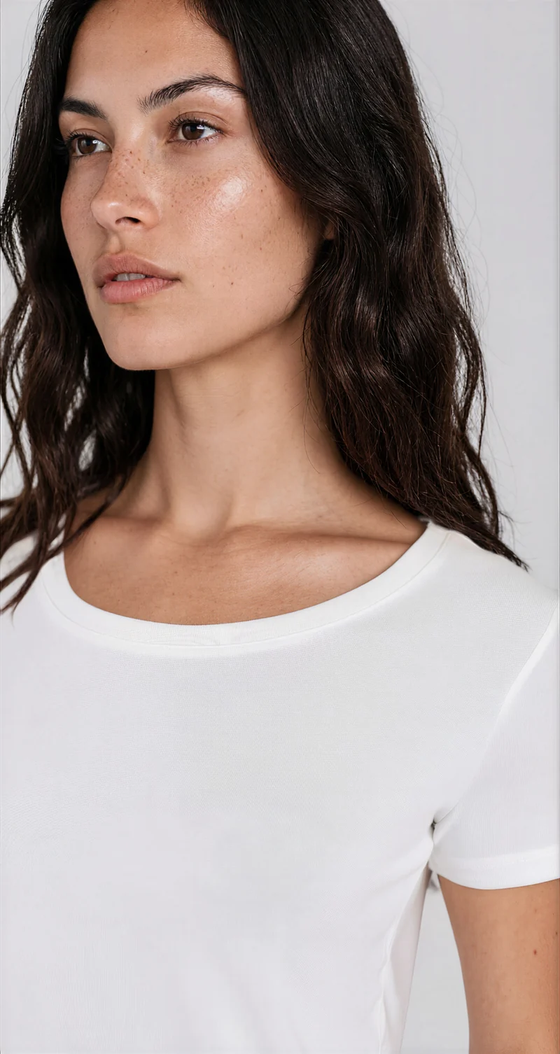 T-shirt Essentiel de base - Blanc cassé ❤️