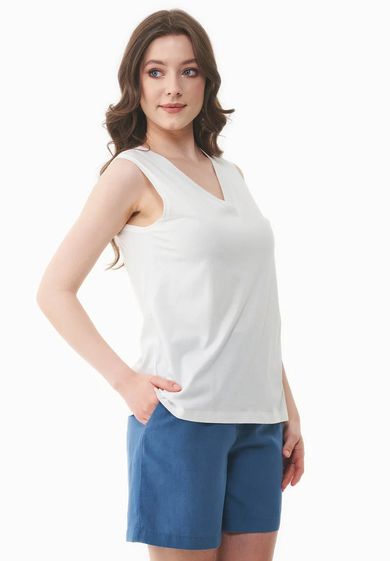 Top aus TENCEL™ Modal und Bio-Baumwolle