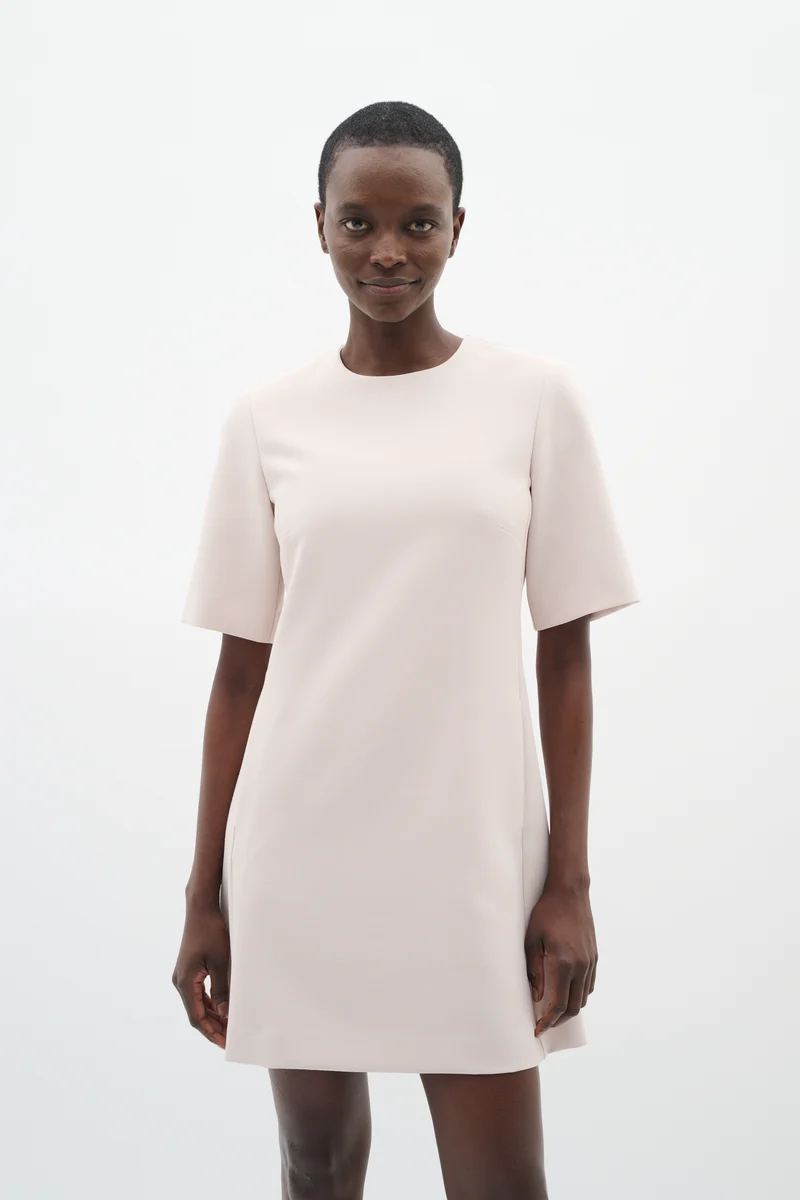 Robe courte classique Bryelle