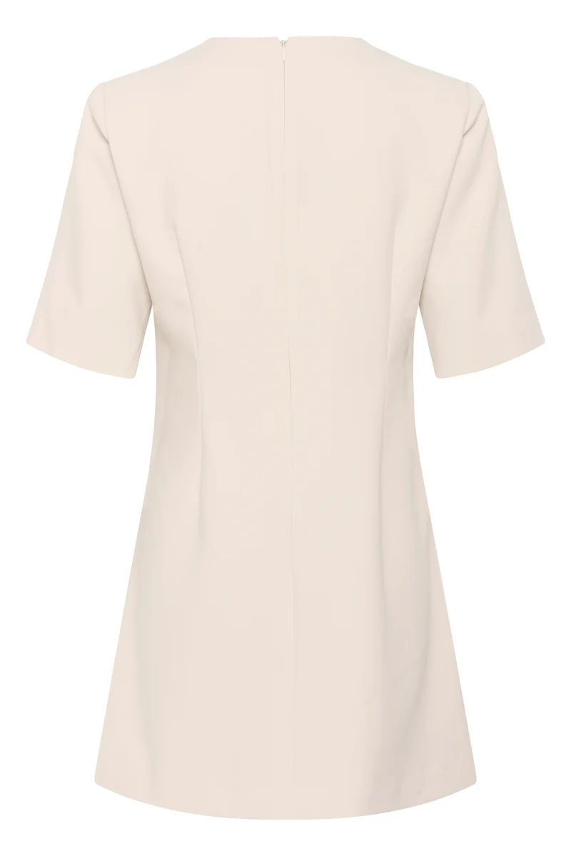 Robe courte classique Bryelle