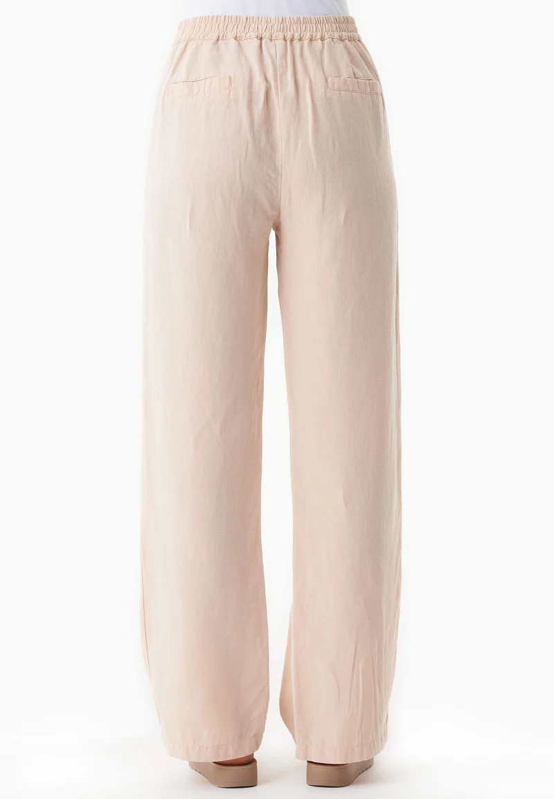 Hose aus TENCEL™ Lyocell und Leinen