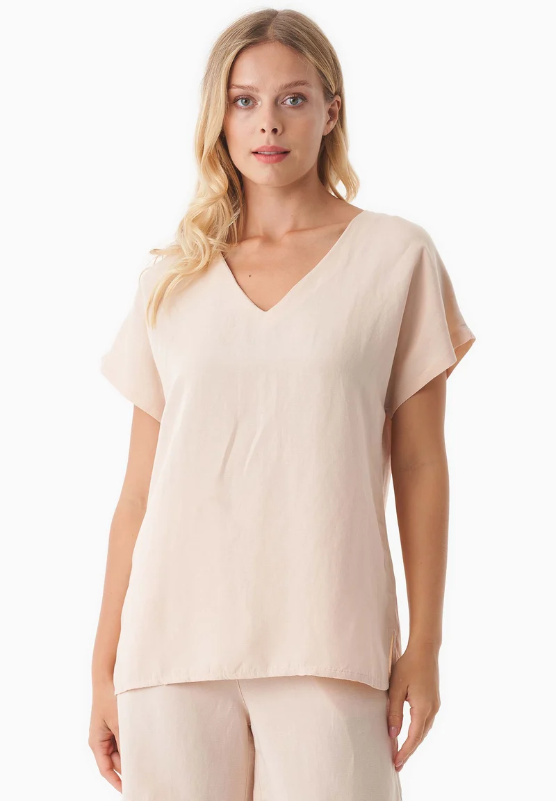 Bluse aus TENCEL™ Lyocell und Leinen
