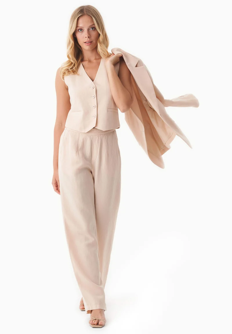 Weste aus TENCEL™ Lyocell und Leinen