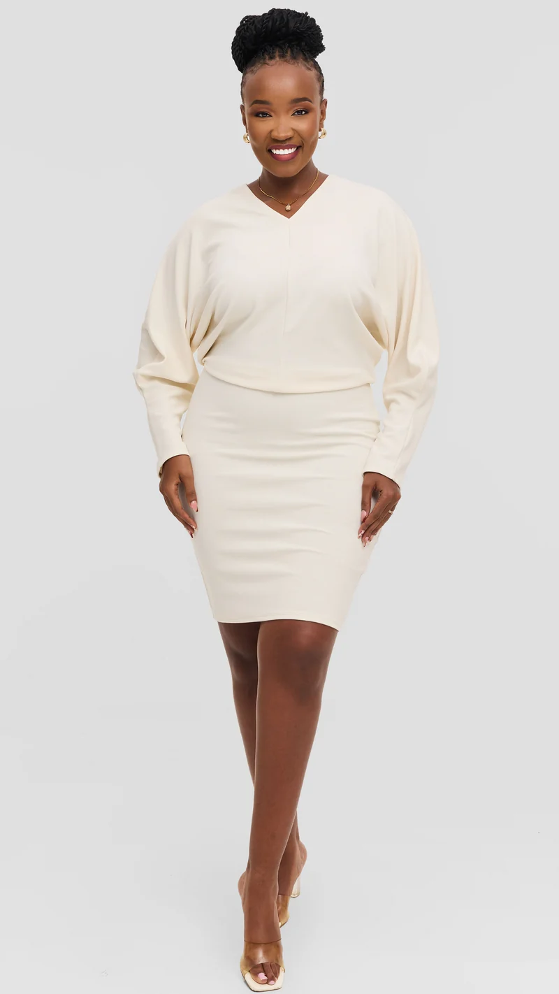 Vivo V-Neck Dress in Stretch Rib - Off White