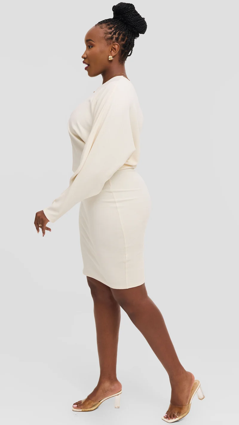 Vivo V-Neck Dress in Stretch Rib - Off White