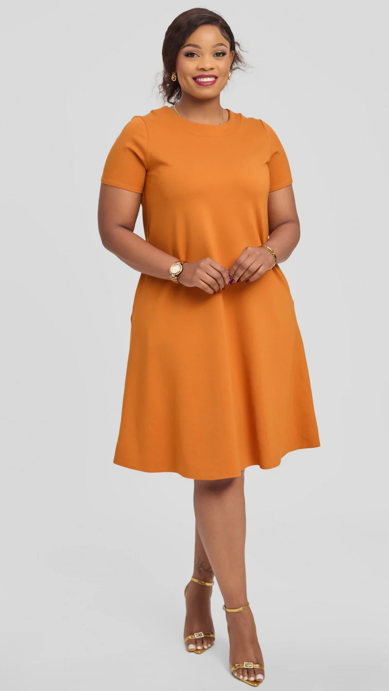 Vivo Jema Short Sleeve Tent Dress in Ponte - Rust