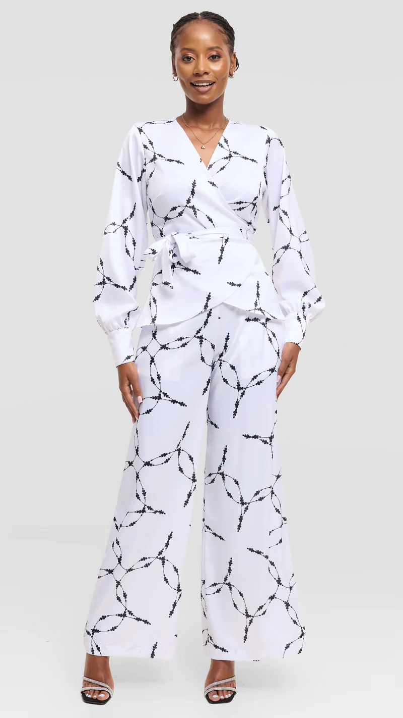 Vivo Essi Wide Leg Pants in Satin - White / Black Shina Print