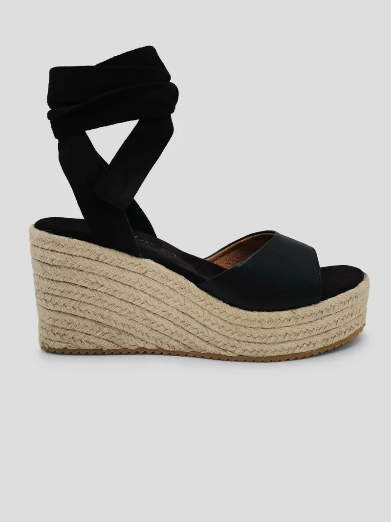Julz Duke Wedges Sandal - Black