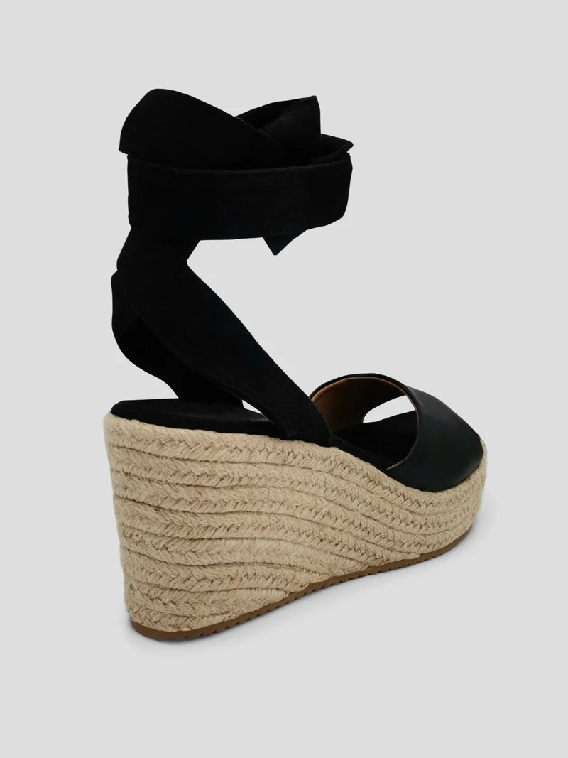 Julz Duke Wedges Sandal - Black
