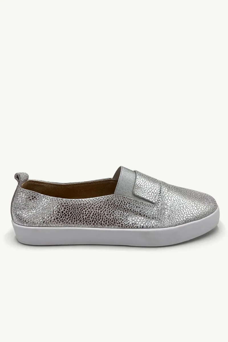 Julz Fran Sneaker - Silver Spec