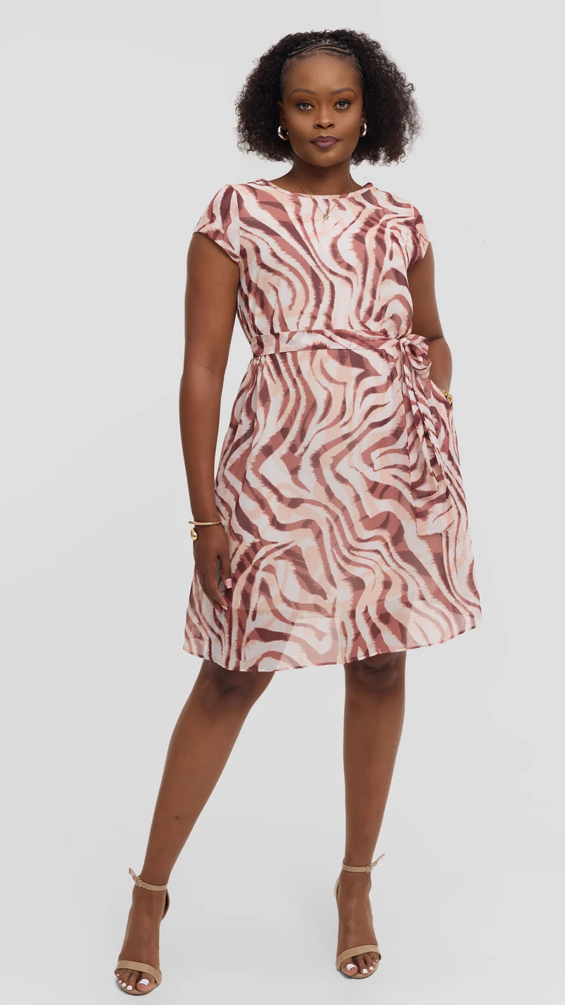 Vivo Basic Knee Length Dress in Chiffon - Brown / Cream Print