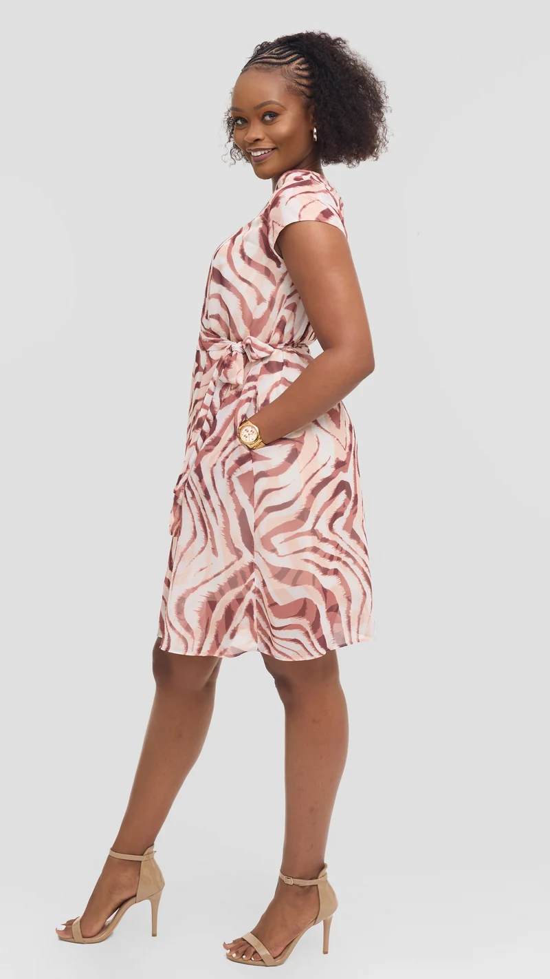 Vivo Basic Knee Length Dress in Chiffon - Brown / Cream Print