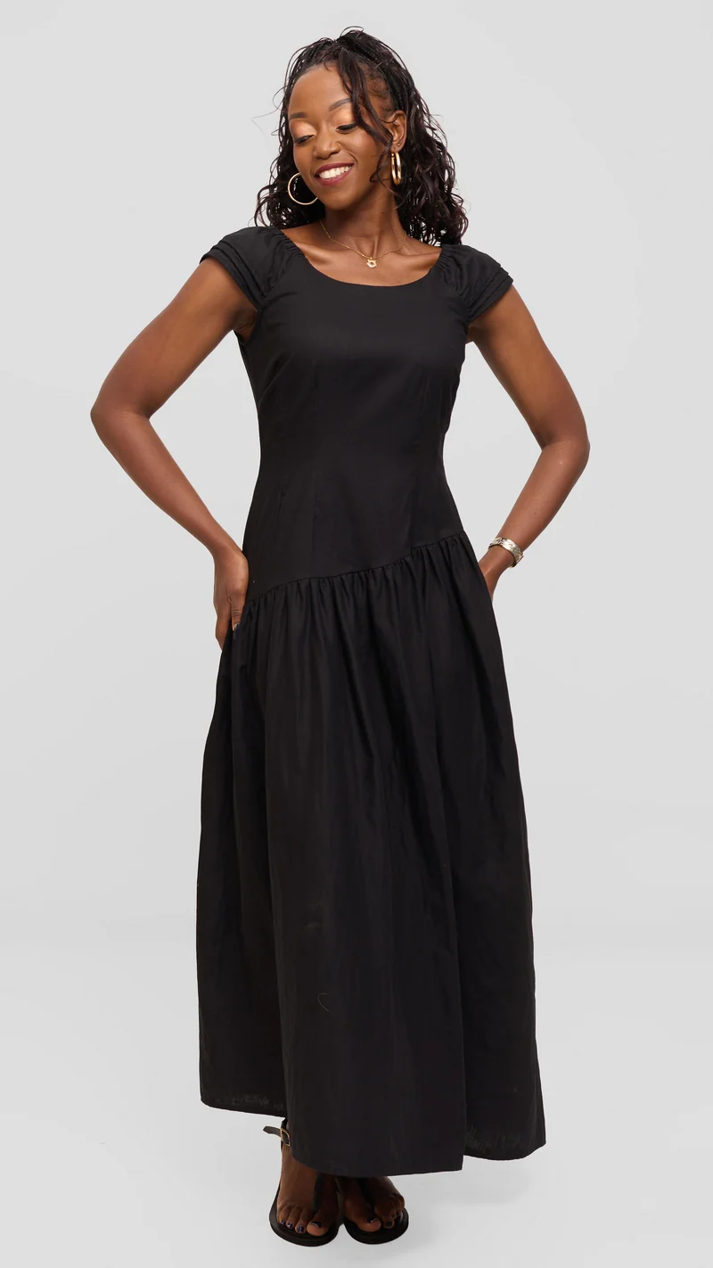 Safari by Vivo Drop Waist Maxi Dress in Cotton - Black