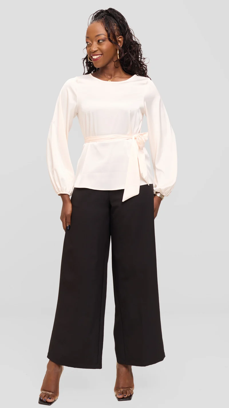 Vivo Basic Bishop Sleeve Top in Satin - Off White