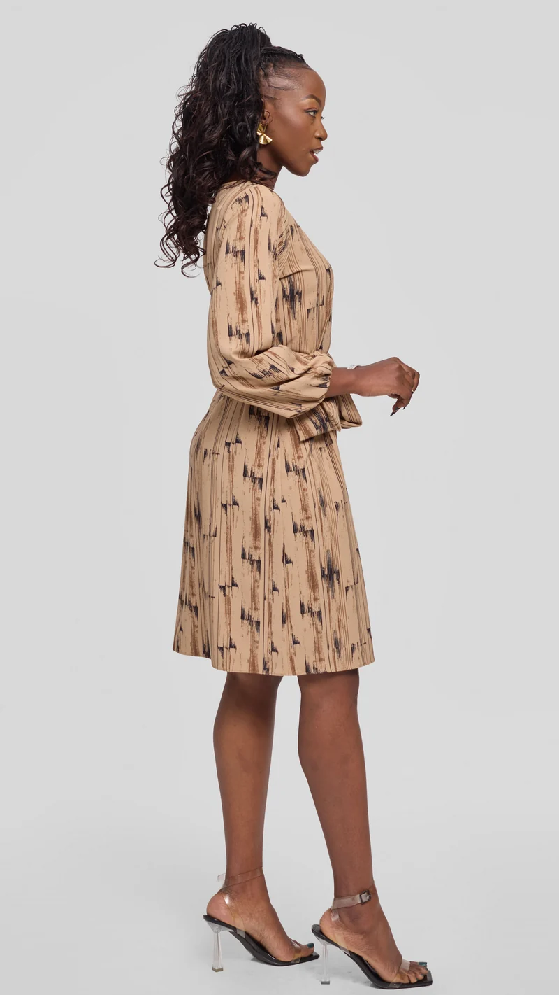 Vivo Laika Bishop Sleeve Shift Dress in Crepe - Taupe / Chocolate Siolo Print