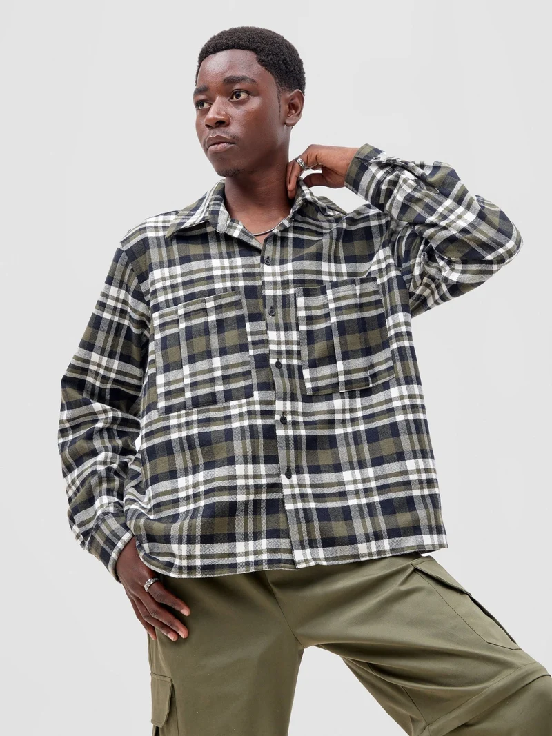 Zoya X Metamorphisized 143 Oversized Long Sleeve Shirt - Black / Jungle Green