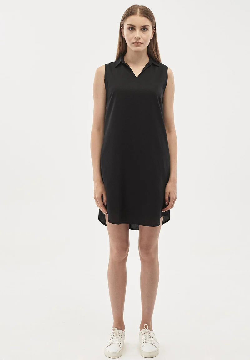 Kleid aus TENCEL™ Lyocell mit Hemdkragen