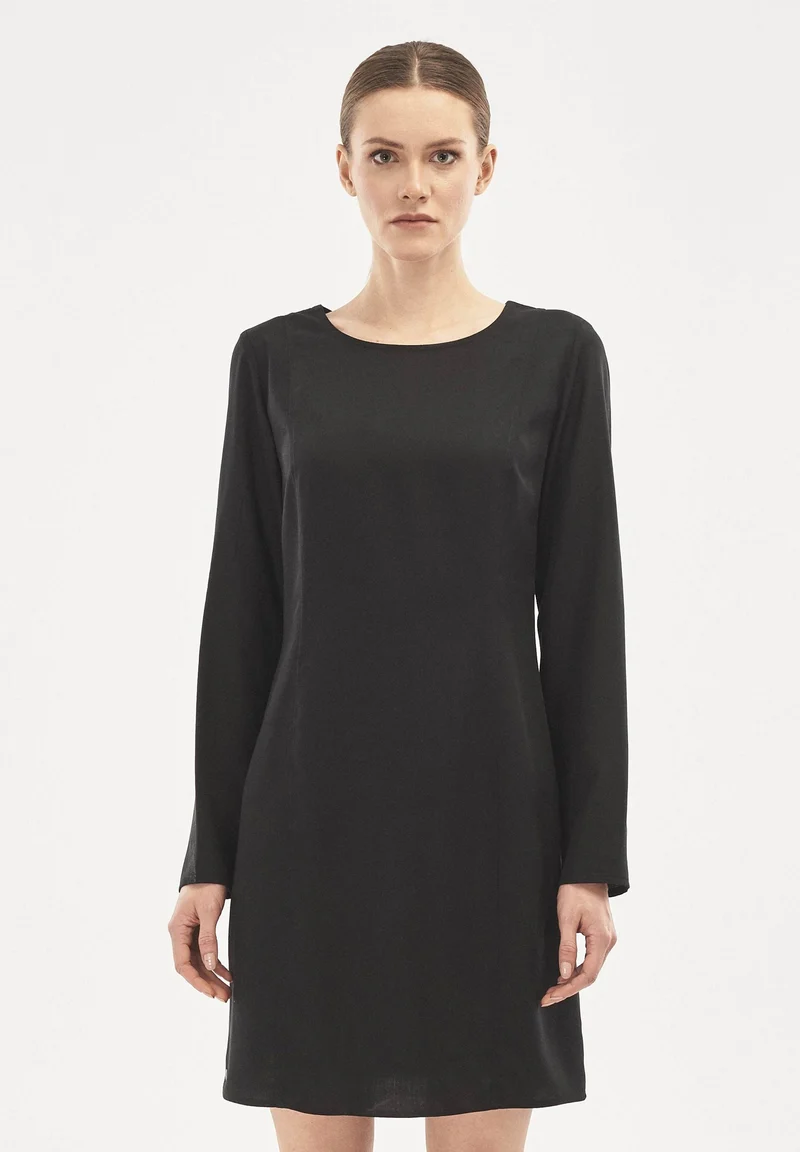 Kleid aus TENCEL™ Lyocell mit U-Boot-Ausschnitt