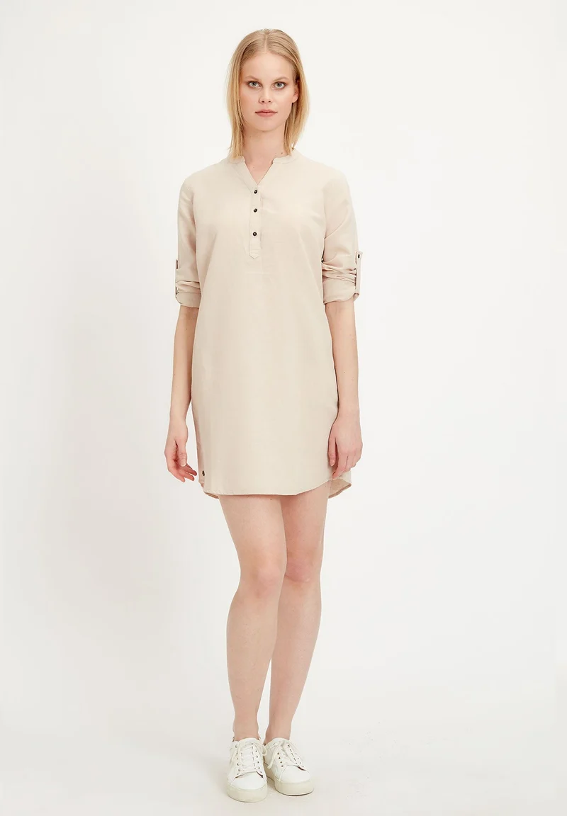 Langarm Kleid aus Leinen-Mix mit Knopfleiste