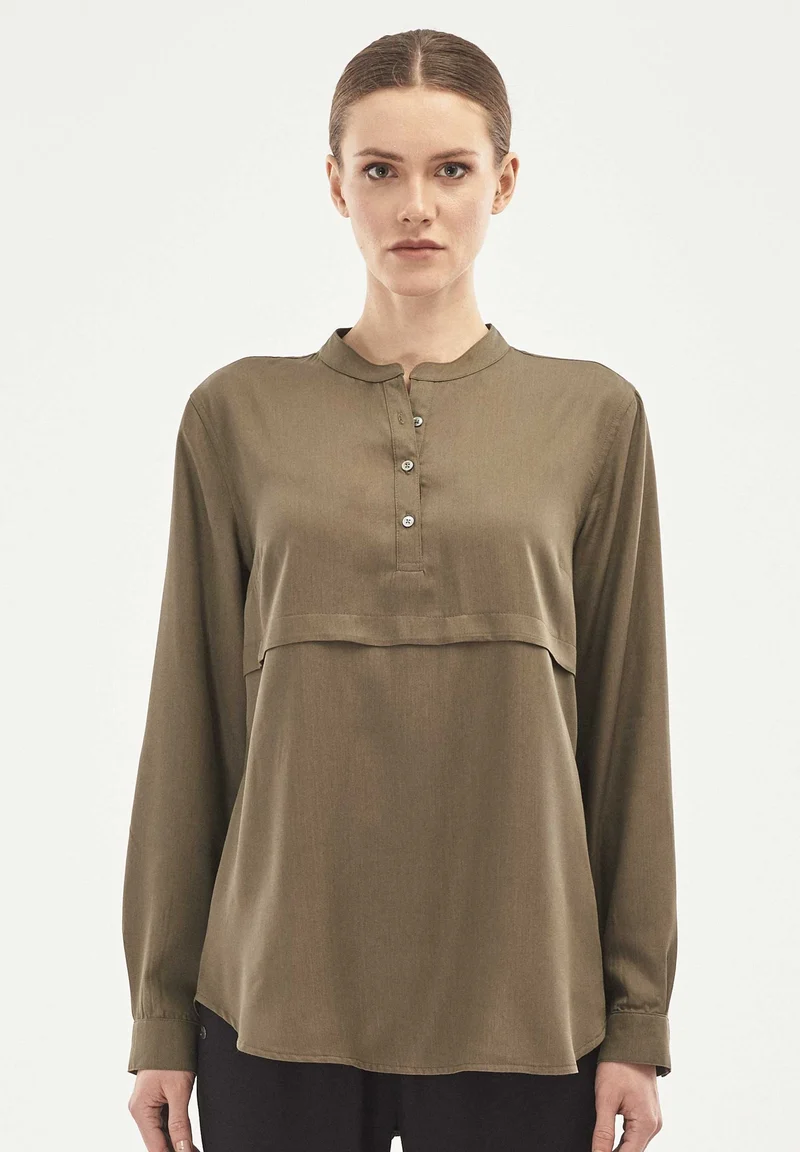 Langarm Bluse aus TENCEL™ Lyocell mit Knopfleiste