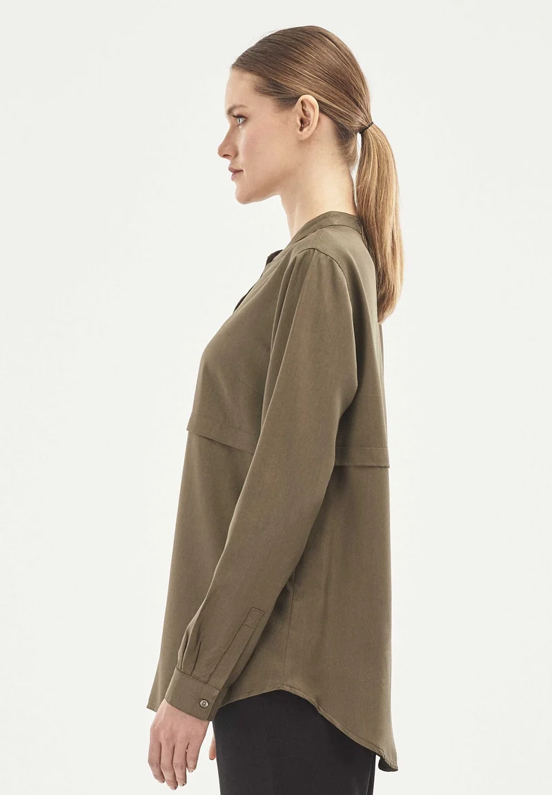 Langarm Bluse aus TENCEL™ Lyocell mit Knopfleiste