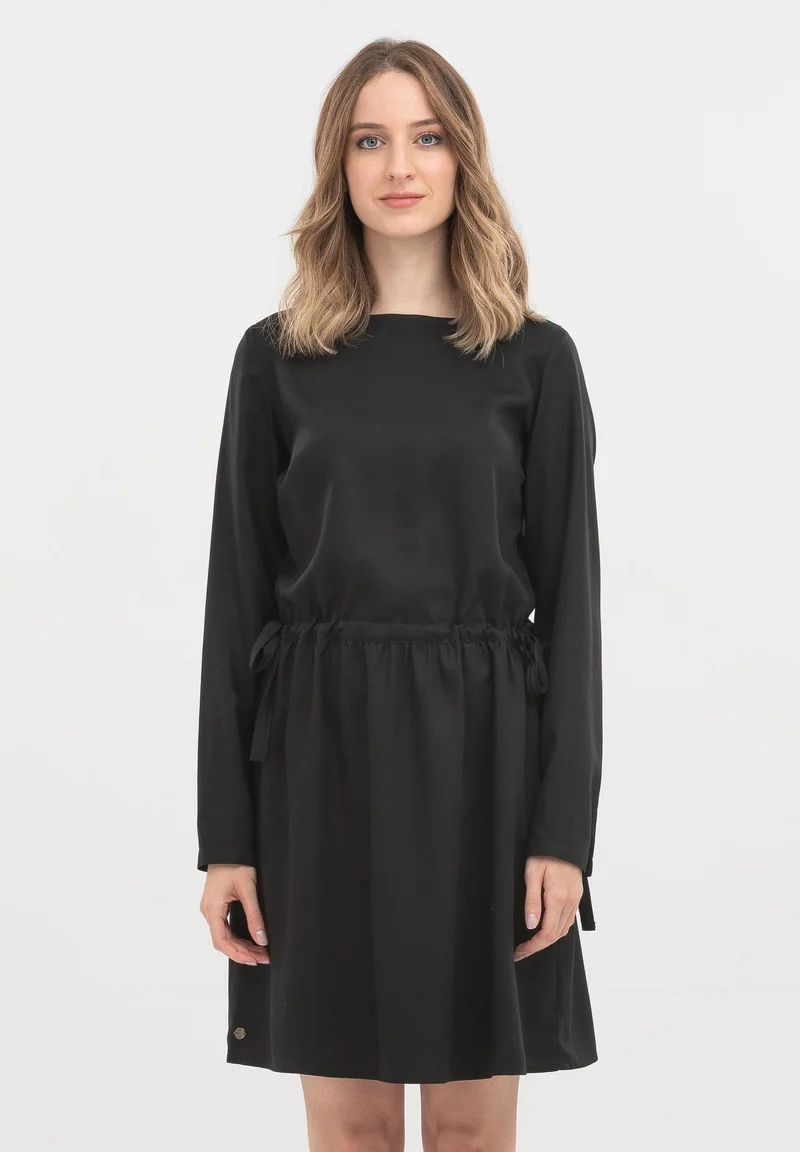 Kleid aus TENCEL™ Lyocell mit U-Boot-Ausschnitt