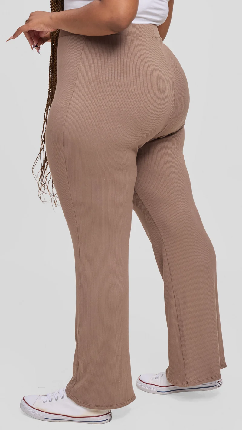 Vivo Studio Flared Pants in Rib - Taupe