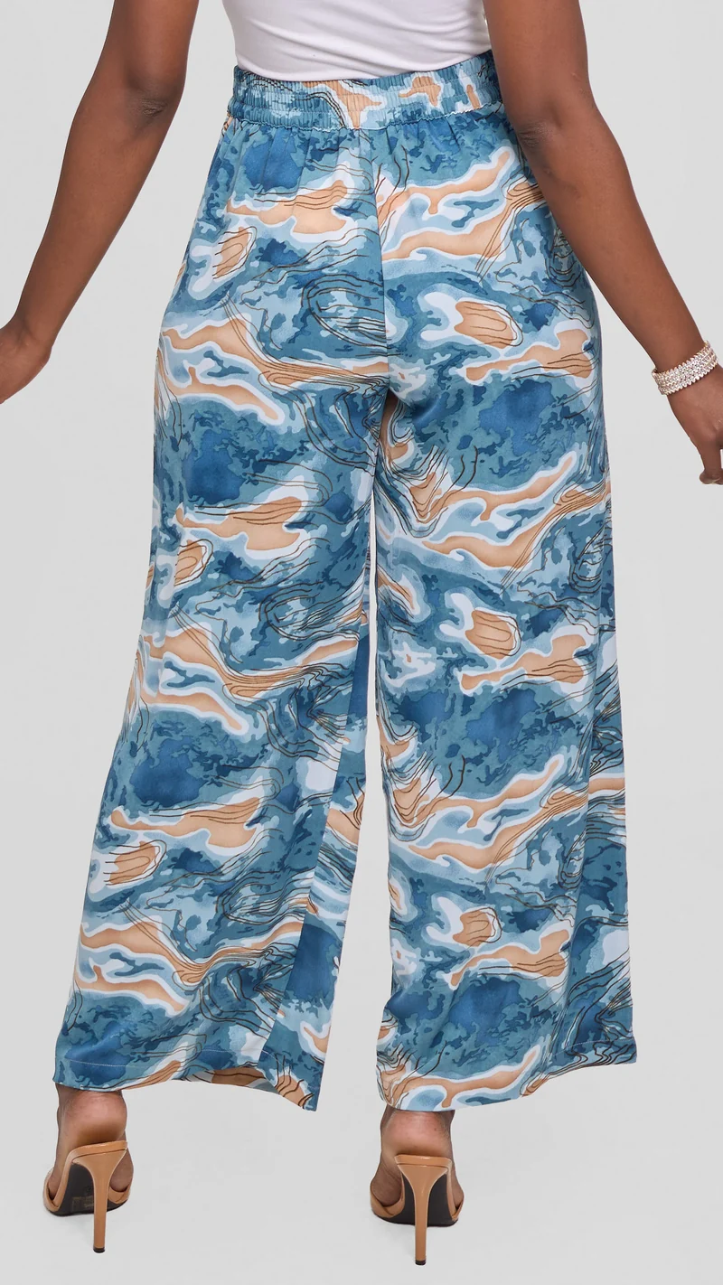 Vivo Maisha Straight Leg Pants in Crepe - Brown / Blue Print