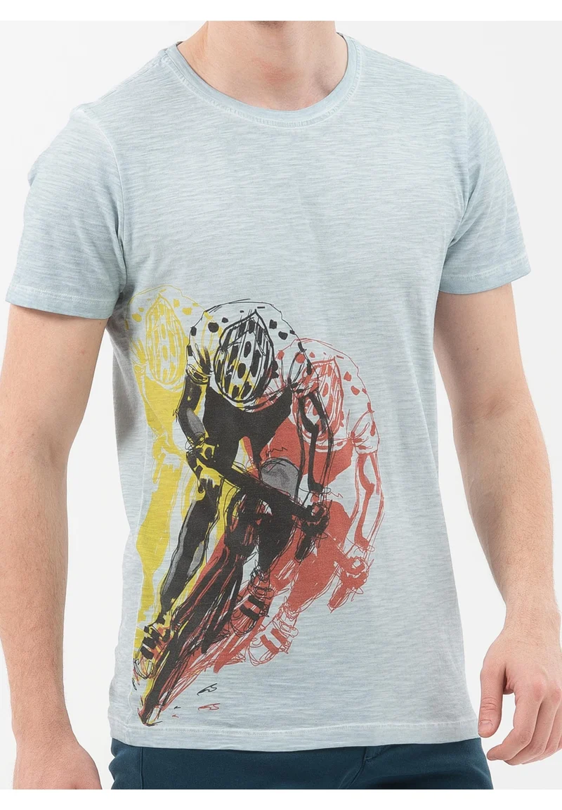 Garment Dyed T-Shirt aus Bio-Baumwolle mit Print