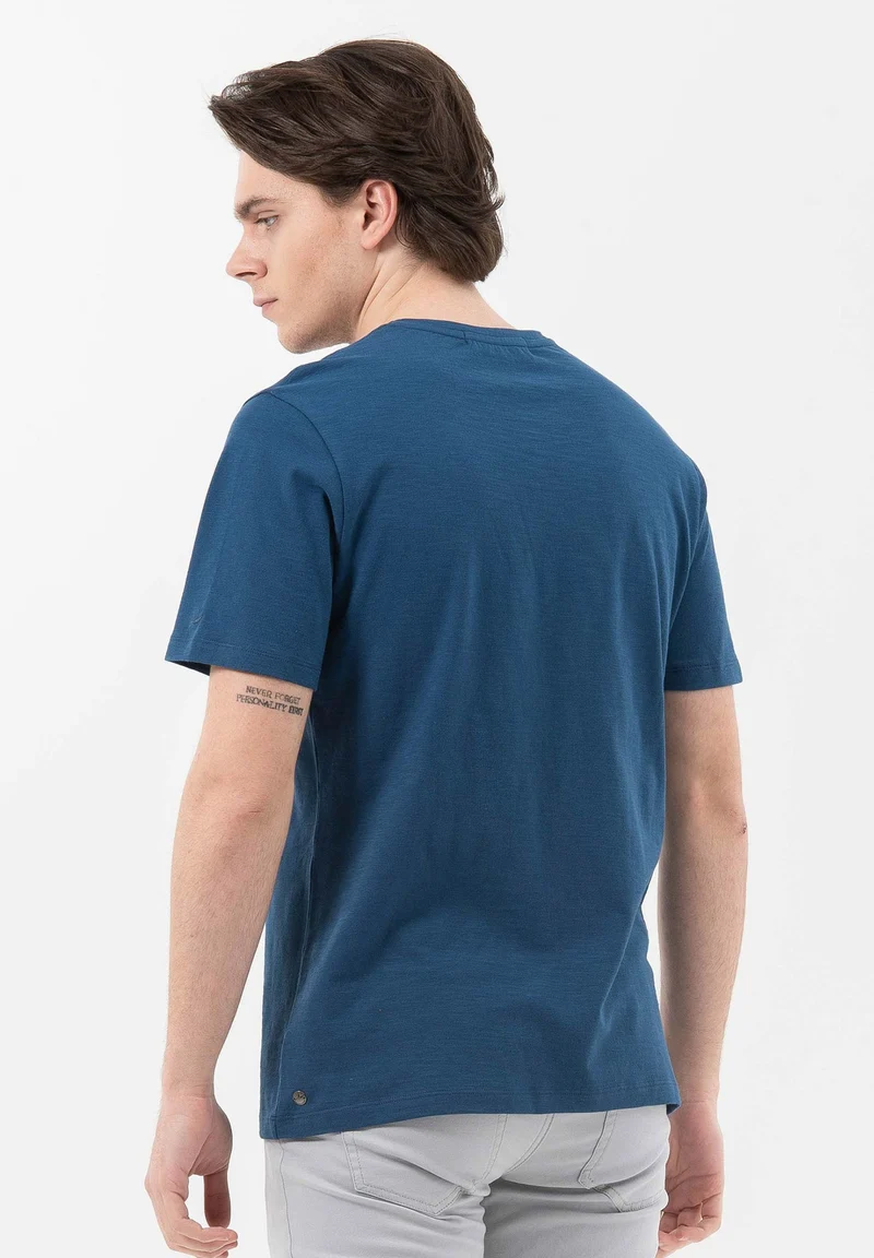 Basic T-Shirt aus Bio-Baumwolle
