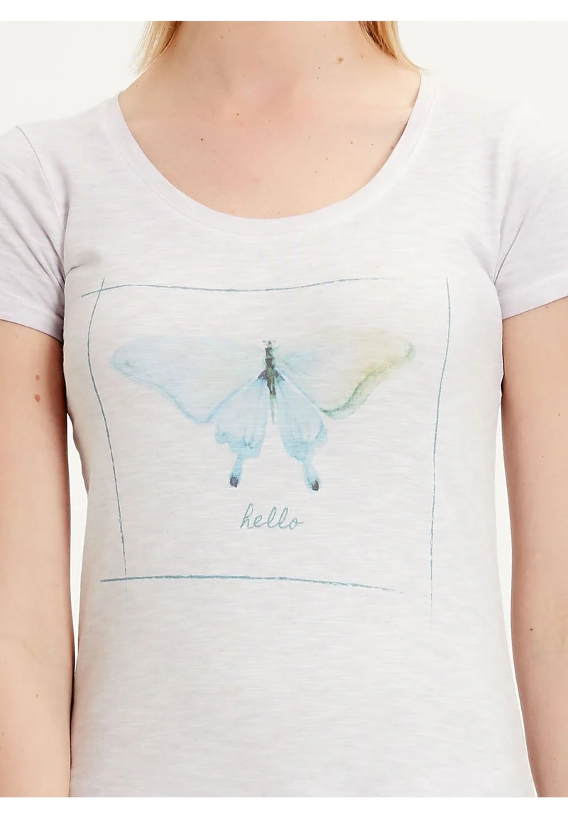 Garment Dyed T-Shirt aus Bio-Baumwolle mit Schmetterling-Print
