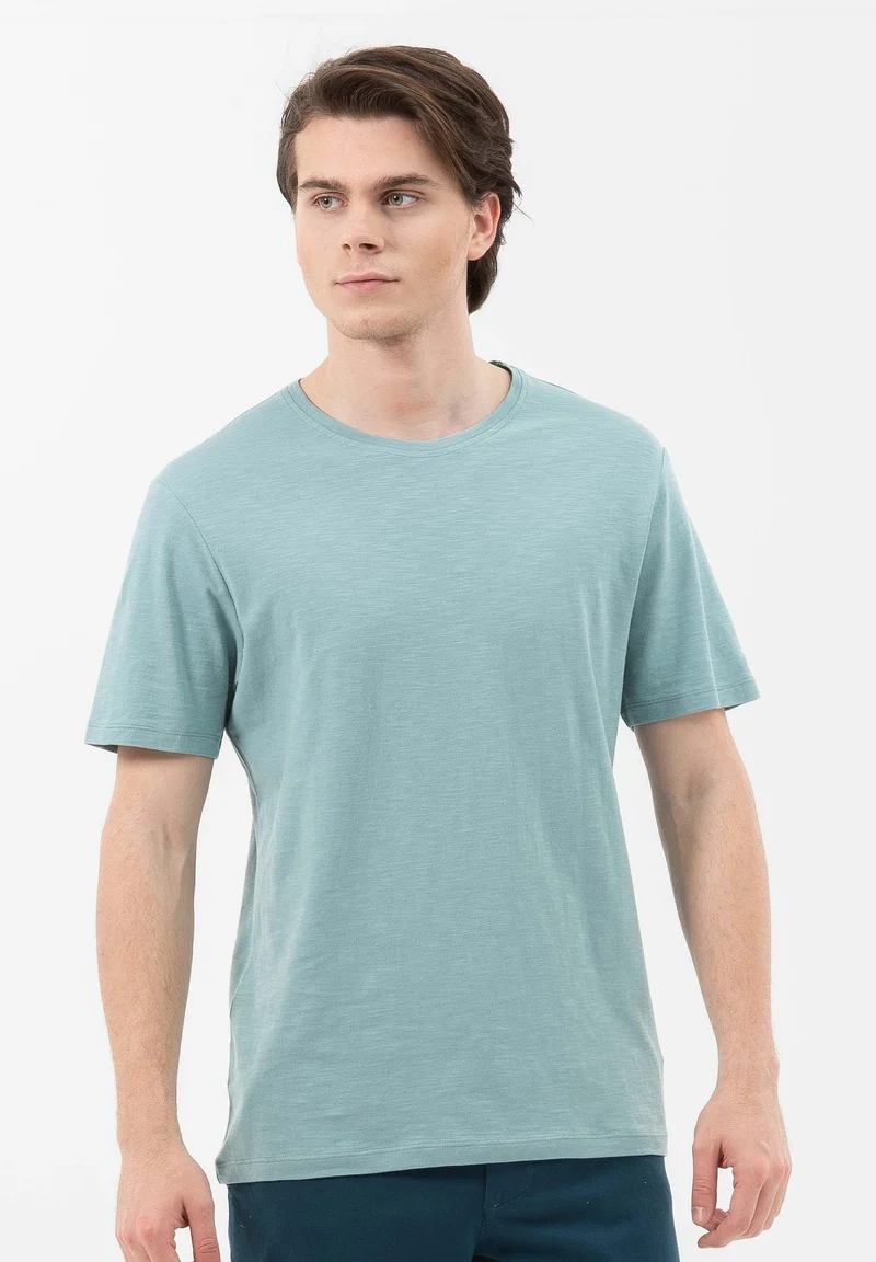 Basic T-Shirt aus Bio-Baumwolle