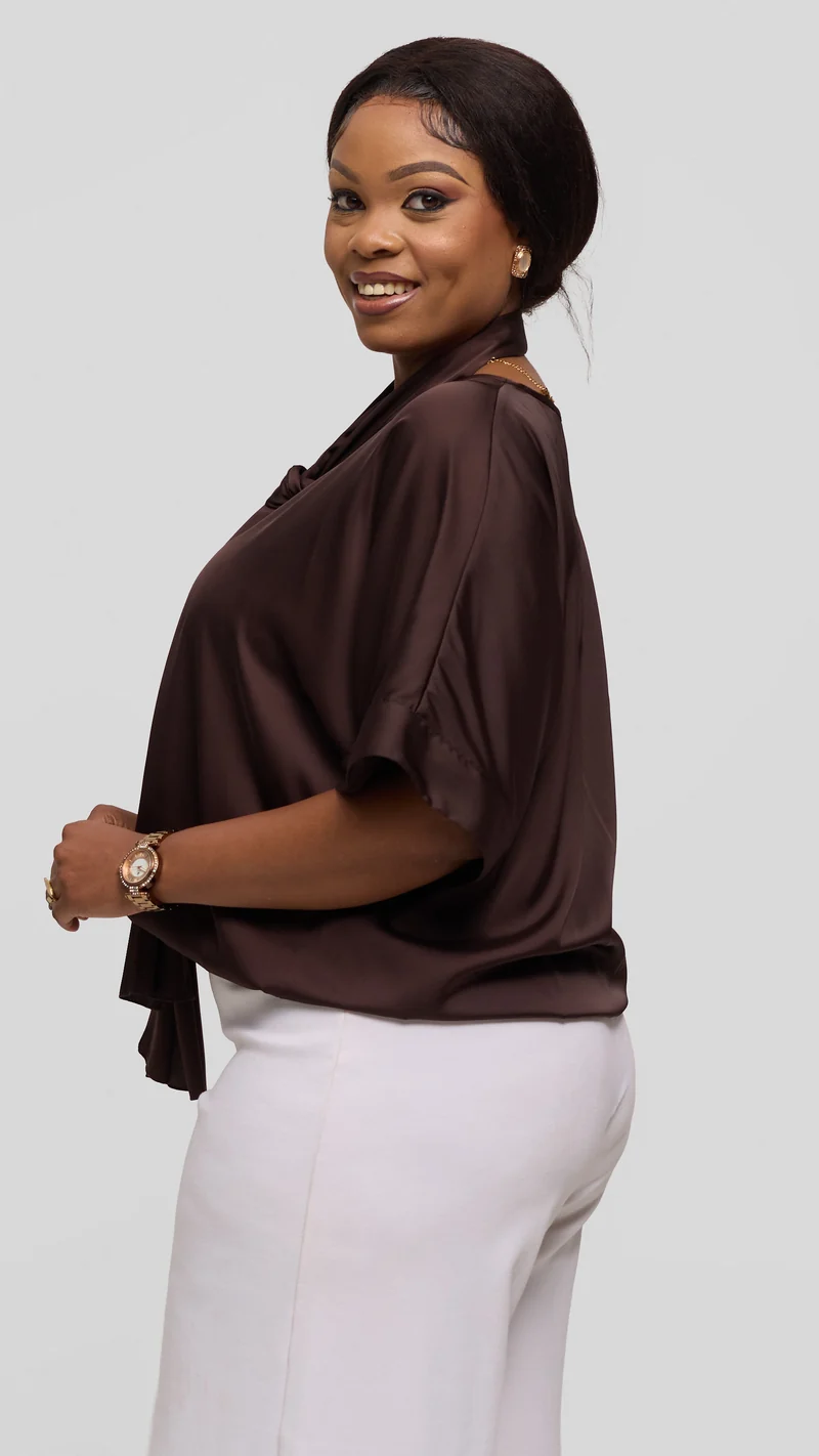 Vivo Liora Drawstring Kimono Sleeve Top in Textured Satin - Chocolate