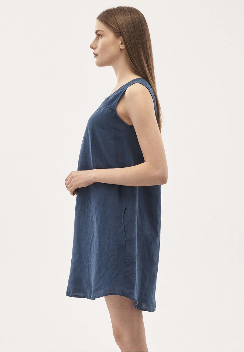 Kleid aus Leinen-Mix