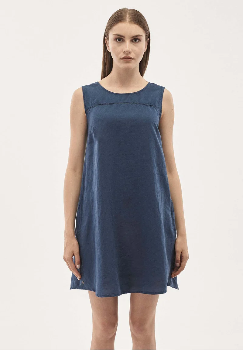 Kleid aus Leinen-Mix