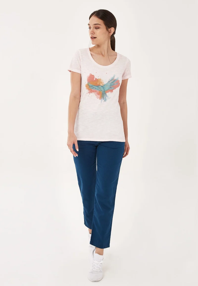 Garment Dyed T-Shirt aus Bio-Baumwolle mit Vogel-Print