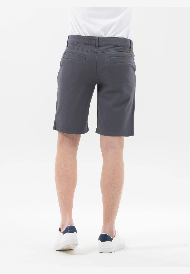 Chino-Shorts aus Bio-Baumwolle