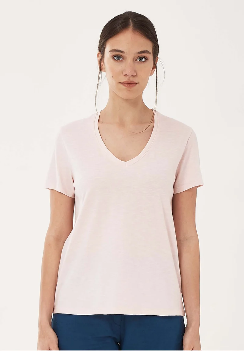 Basic T-Shirt aus Bio-Baumwolle mit V-Ausschnitt