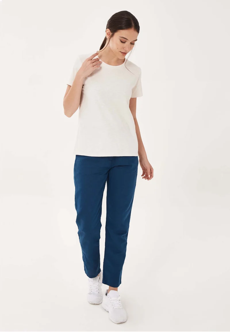 Basic T-Shirt aus Bio-Baumwolle