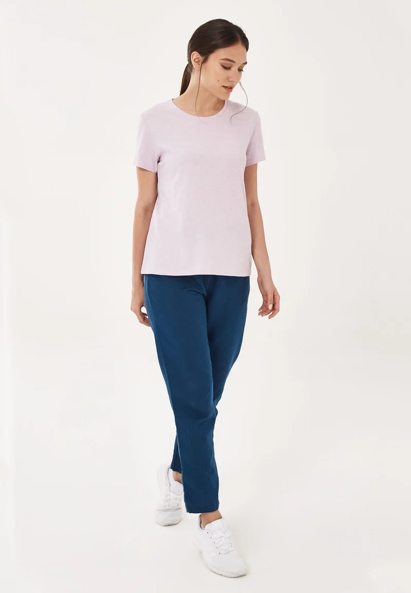 Basic T-Shirt aus Bio-Baumwolle