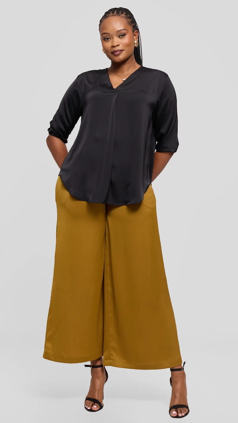 Vivo Dua Shirt in Textured Satin - Black