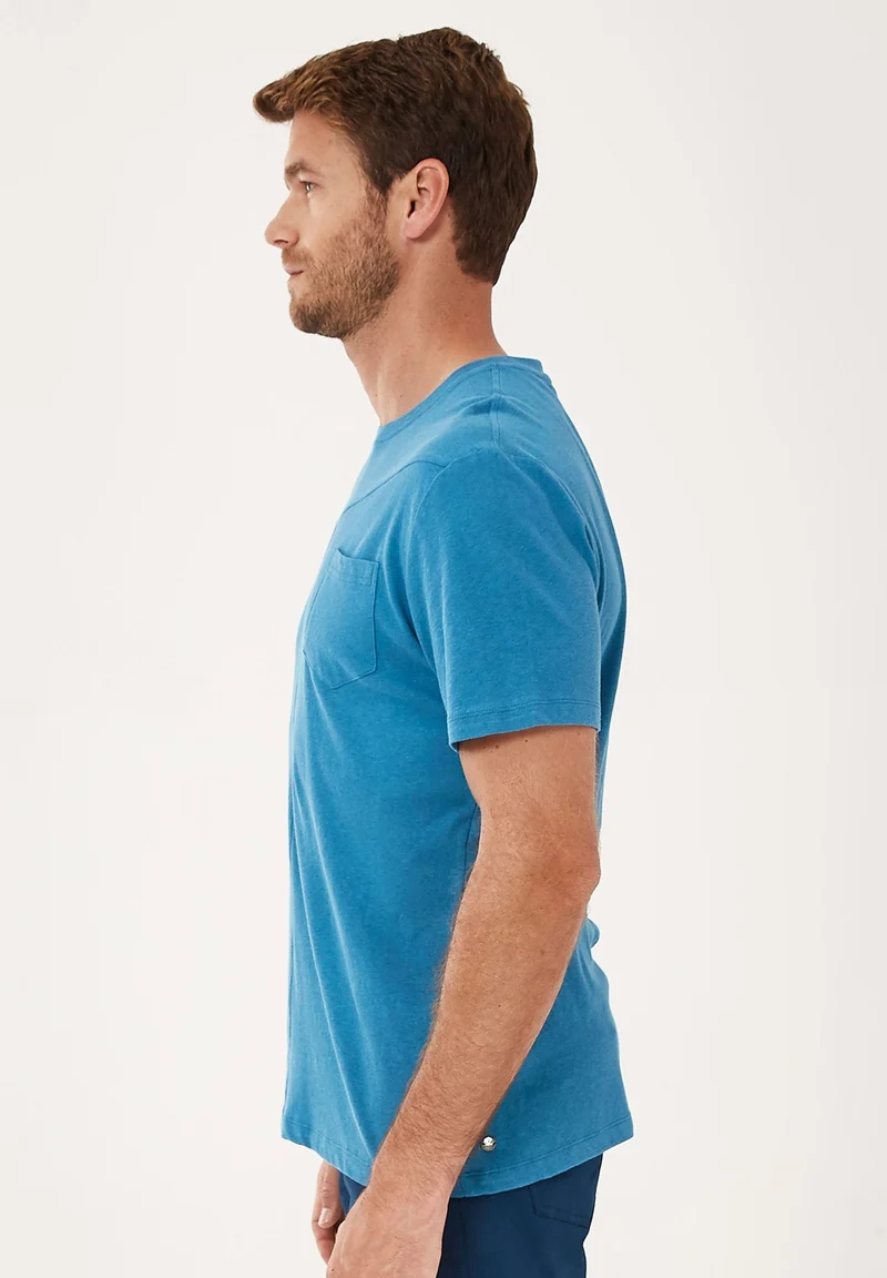 T-Shirt aus Bio-Baumwolle-Leinen-Mix mit Brusttasche